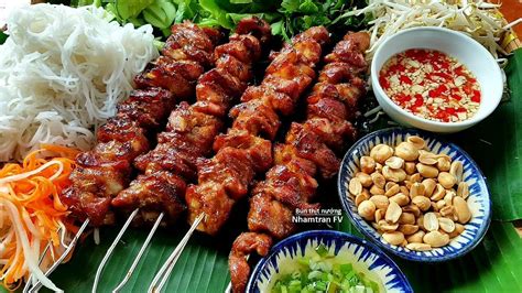 Bún Bọc Thịt Nướng: Món Ăn Vừa Ngon Vừa Rẻ Ở Đà Nẵng